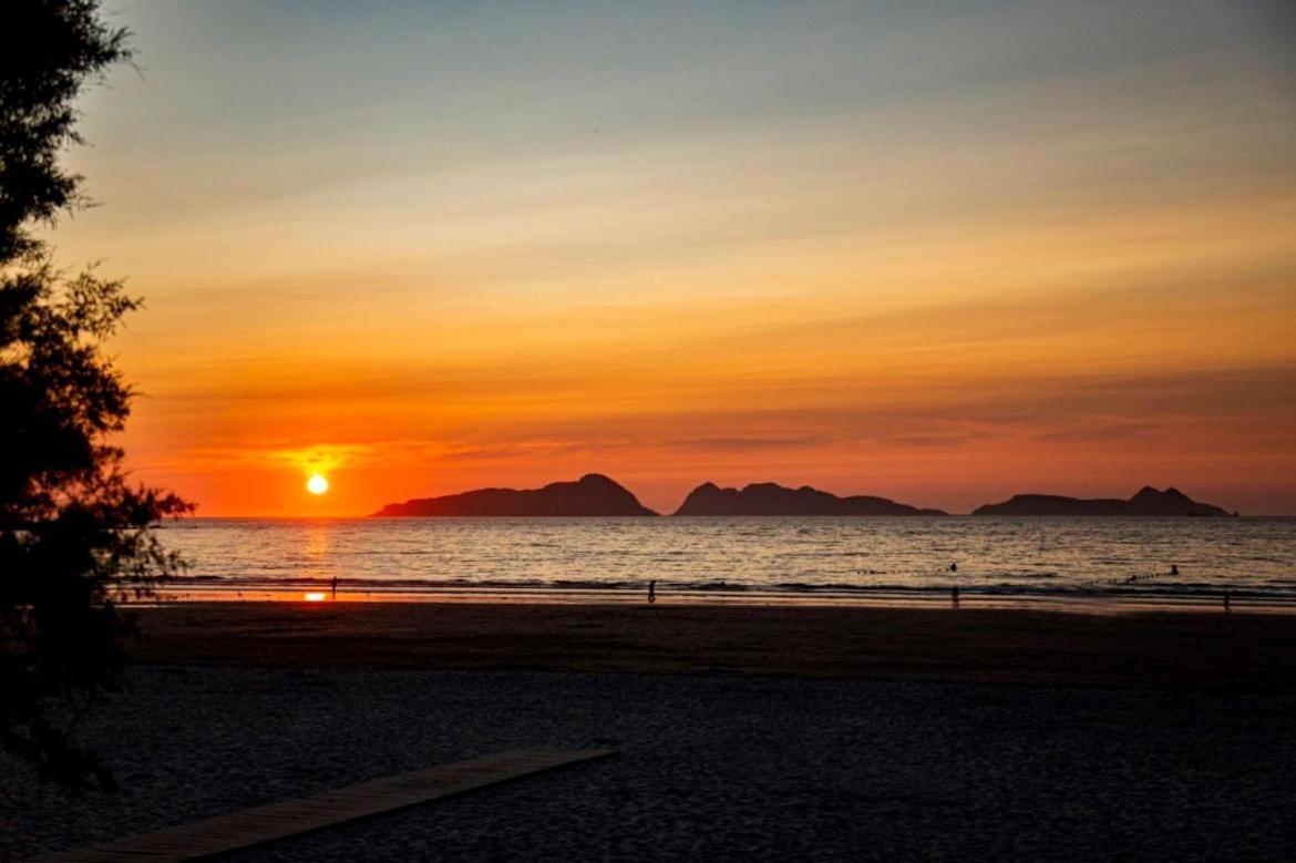 Hostal Montevideo Beachfront 尼格兰 外观 照片